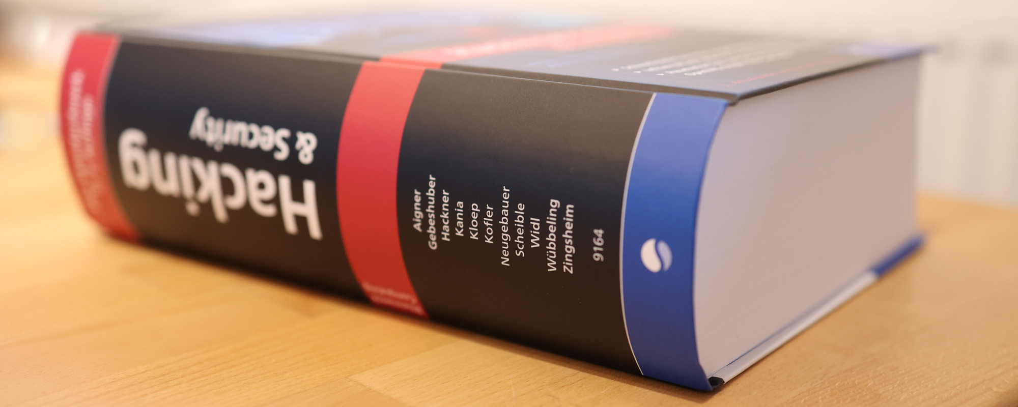 Buch Hacking & Security - Rheinwerk Verlag